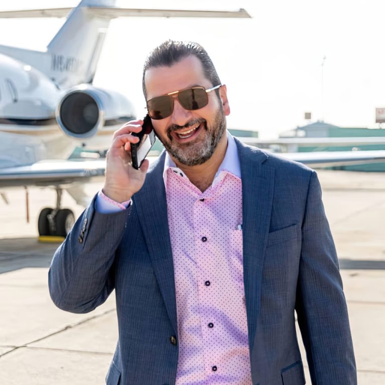 Craig Lotzof – 1024 x 1024px