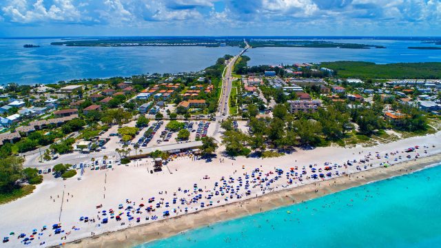 Holmes Beach on Anna Maria Island in Bradenton, Florida, USA
