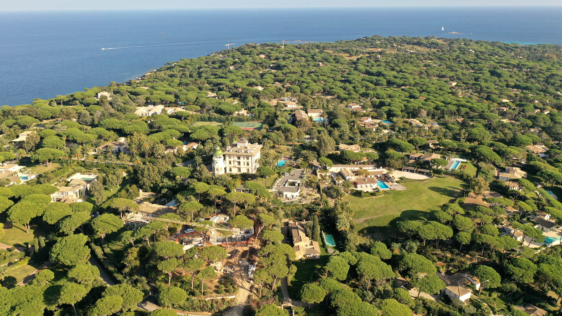 Les Parcs de Saint-Tropez – The Most Exclusive Private Estate Enclave on the French Riviera – 2