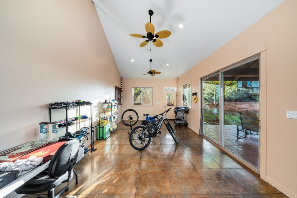 Papohaku Beach Estate - 3036 Kalua Koi Road, Maunaloa, Hawaii, USA - 38