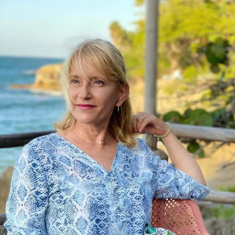 Sabine A. Mertes-Urbahn – 1024 x 1024