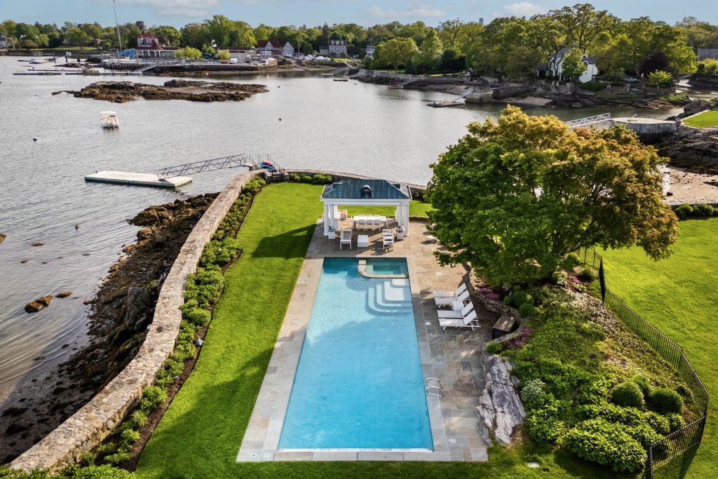 Villa Cheri - 217 Hommocks Road, Larchmont, NY, USA - 4