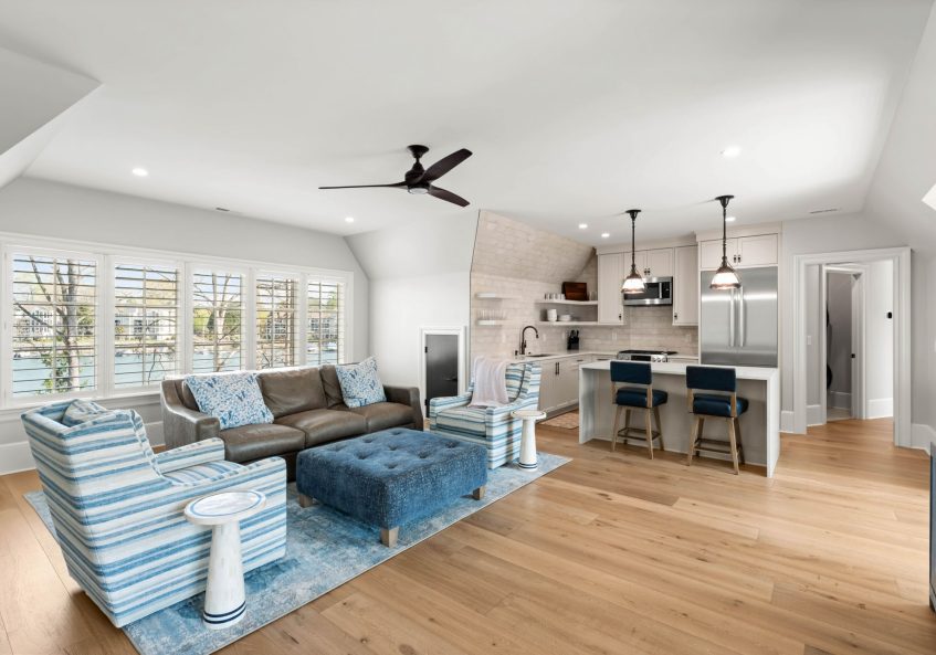 20221 Regatta Island Dr, Cornelius, NC, USA - 27