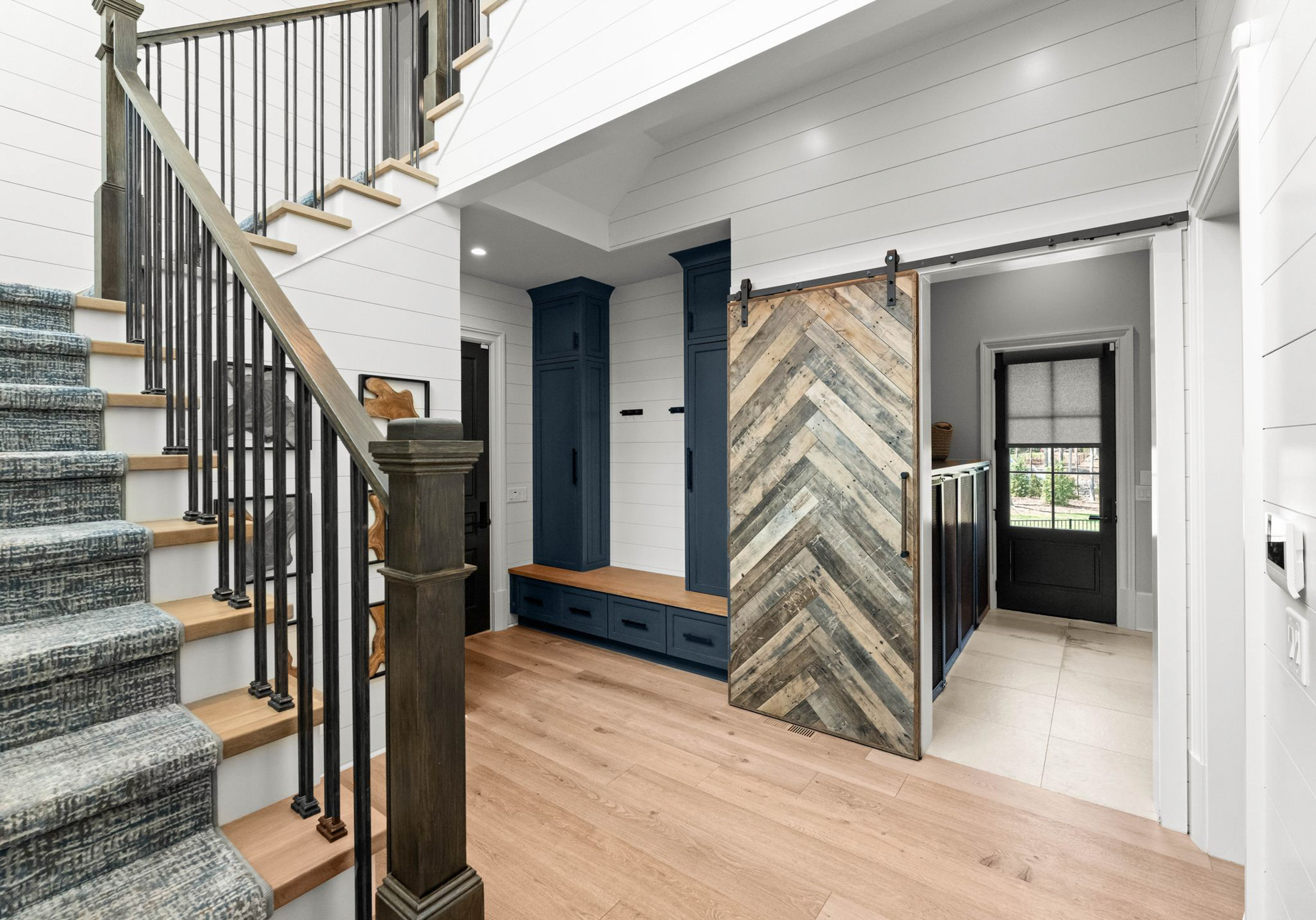 20221 Regatta Island Dr, Cornelius, NC, USA – 28