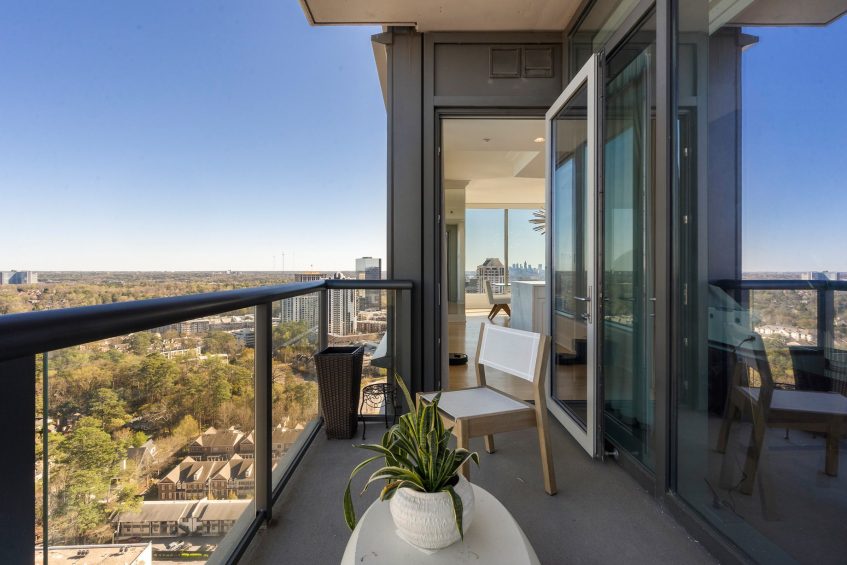 3630 Peachtree Rd NE, Unit 2204, Atlanta, GA, USA - 24