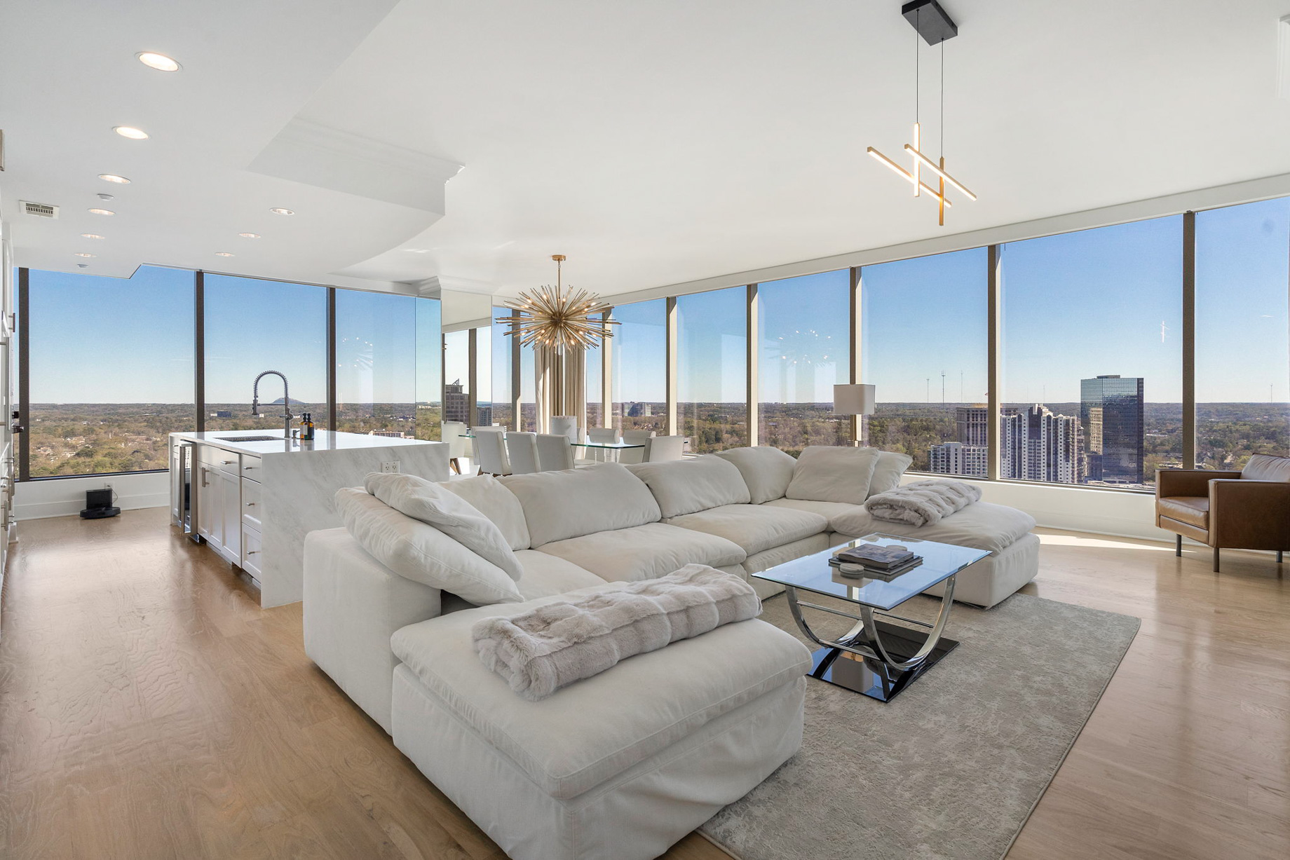 3630 Peachtree Rd NE, Unit 2204, Atlanta, GA, USA – 3