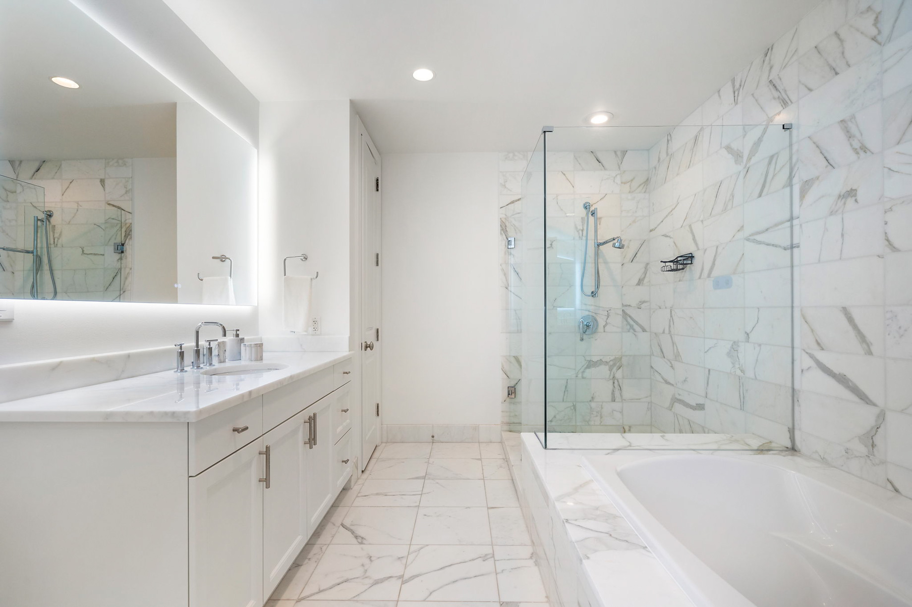 3630 Peachtree Rd NE, Unit 2204, Atlanta, GA, USA – 35