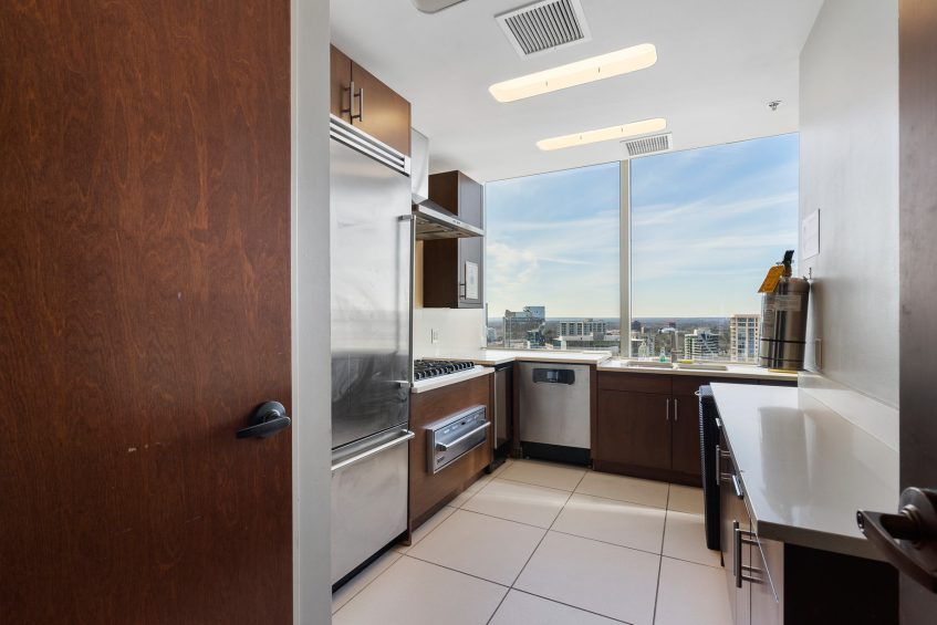 3630 Peachtree Rd NE, Unit 2204, Atlanta, GA, USA - 80