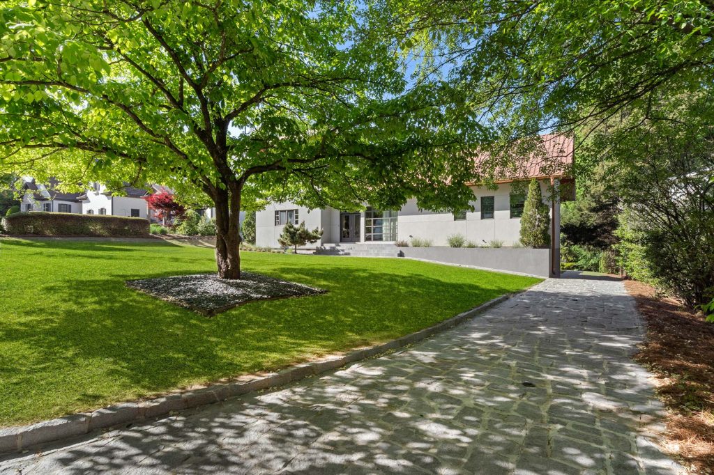 754 Burke Rd NE, Atlanta, GA, USA - 2