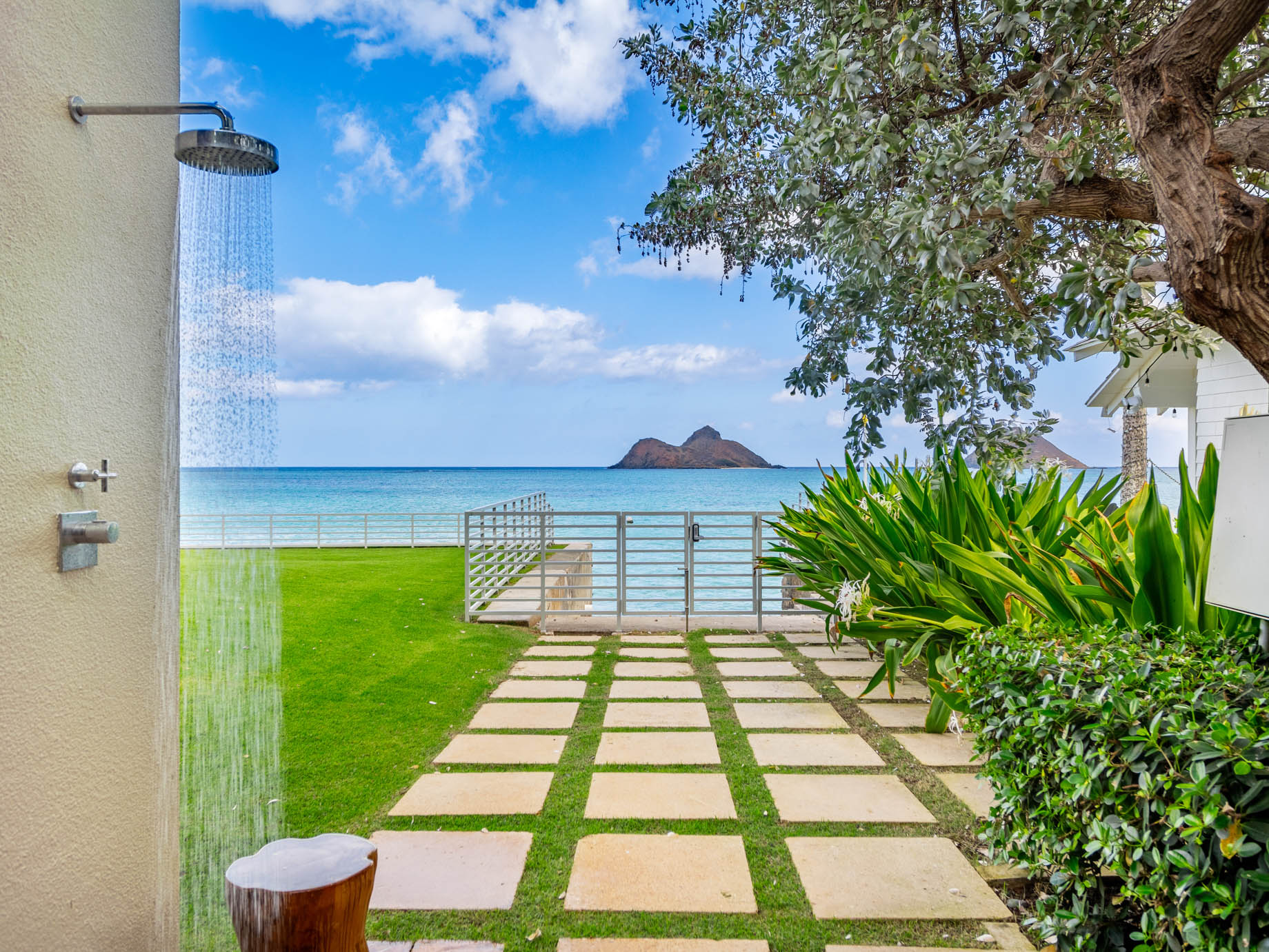 The Mokulua Estate – 1240 Mokulua Dr, Kailua, HI, USA – 32
