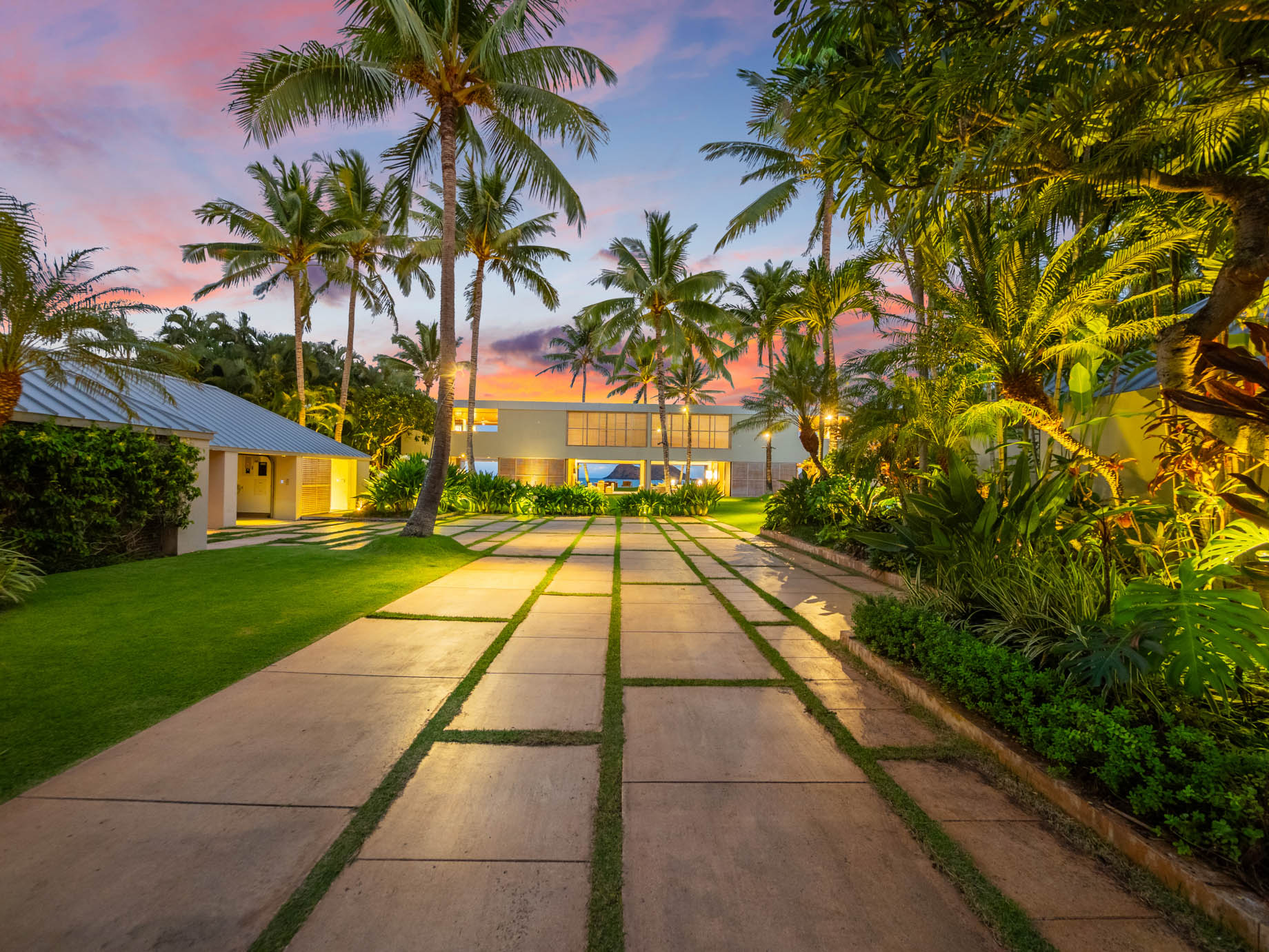 The Mokulua Estate – 1240 Mokulua Dr, Kailua, HI, USA – 41