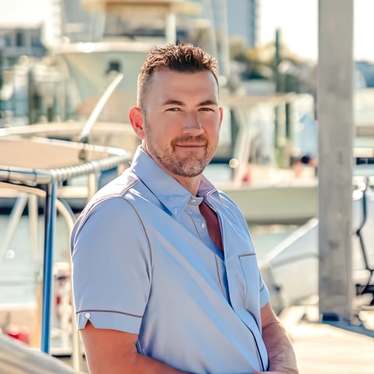 Tom Bramhall – 1024 x 1024