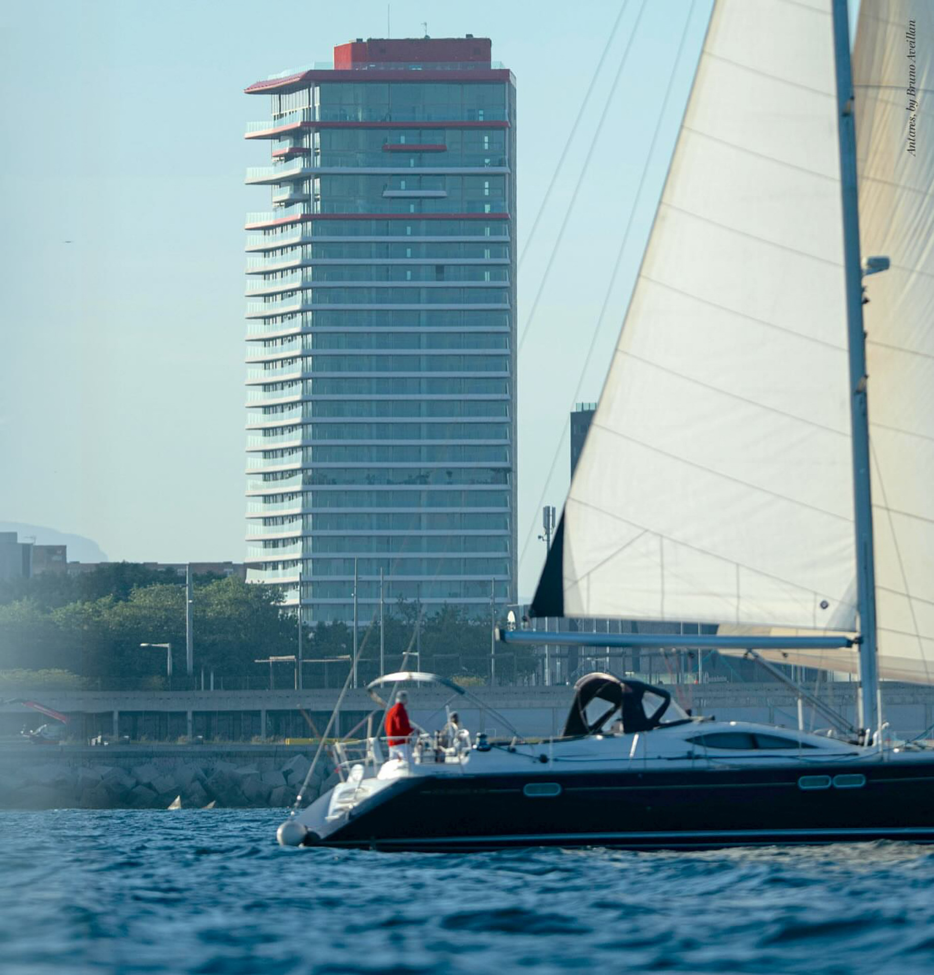 02a – Antares Barcelona – Landmark Luxury Seaside Apartments in Diagonal Mar on the Catalan Coast in Spain