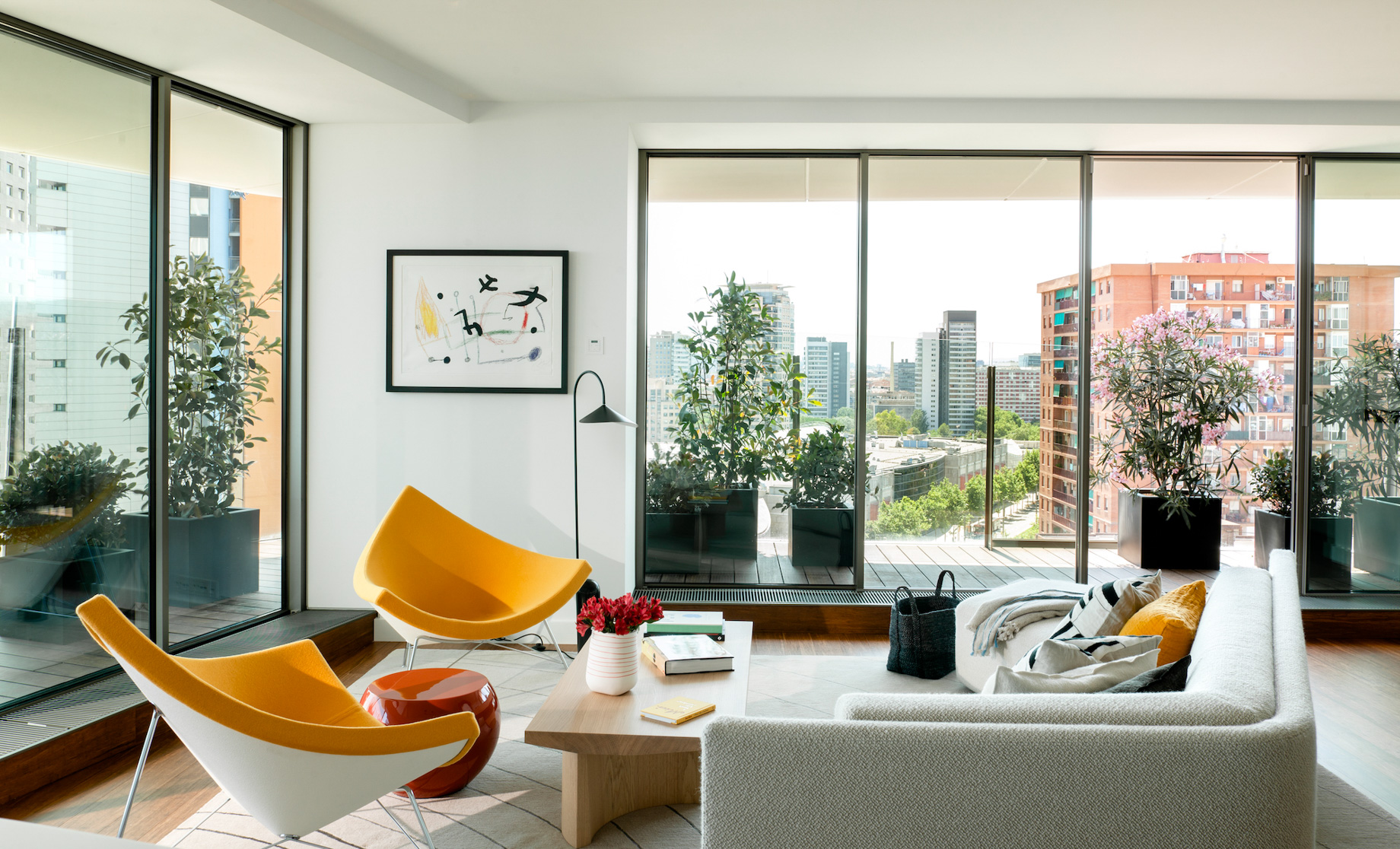 06c – Antares Barcelona – Residence 8.02 – Living Room Double Terraces