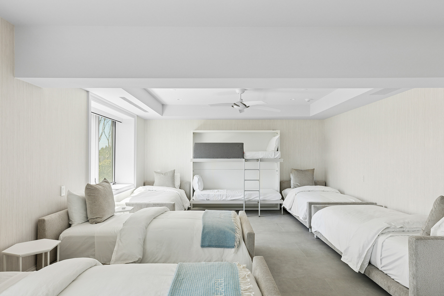34 Westbridge Road, Westhampton Beach, NY, USA – 57