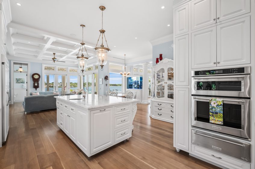 Anglesea Estate - 17667 SE Federal Highway, Jupiter, FL, USA - 24