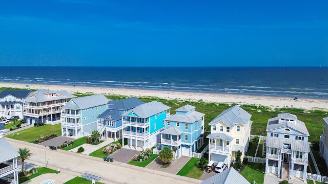 Beachfront Vacation Homes in Galveston, Texas, USA