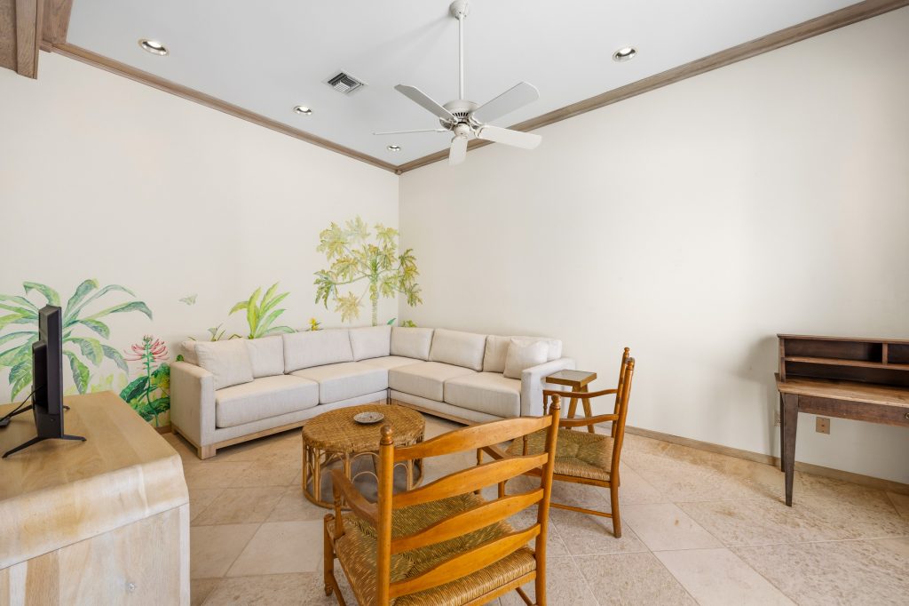 Coconut Grove Estate - Elbow Cay, Abaco, Bahamas - 10