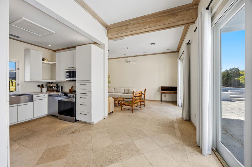 Coconut Grove Estate - Elbow Cay, Abaco, Bahamas - 11