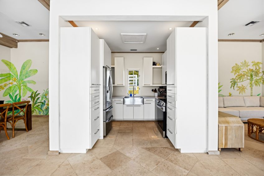 Coconut Grove Estate - Elbow Cay, Abaco, Bahamas - 12