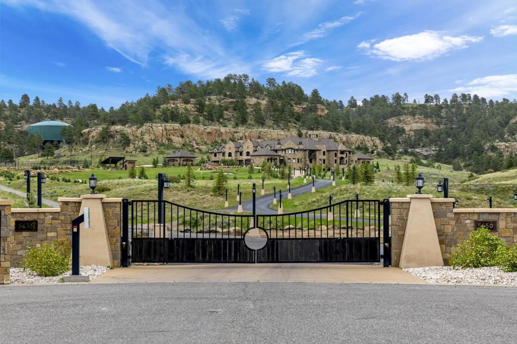 Montana Chateau Estate - 5650 Canyonwoods Dr, Billings, MT, USA - 2 Montana Chateau Estate - 5650 Canyonwoods Dr, Billings, MT, USA - 2