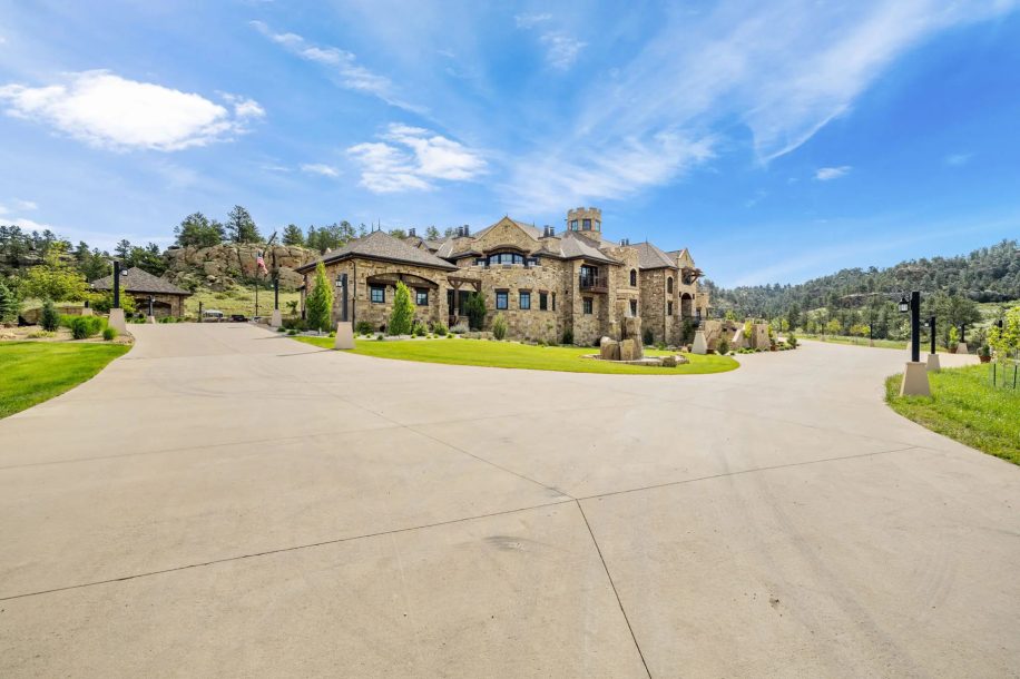 Montana Chateau Estate - 5650 Canyonwoods Dr, Billings, MT, USA - 6 Montana Chateau Estate - 5650 Canyonwoods Dr, Billings, MT, USA - 6