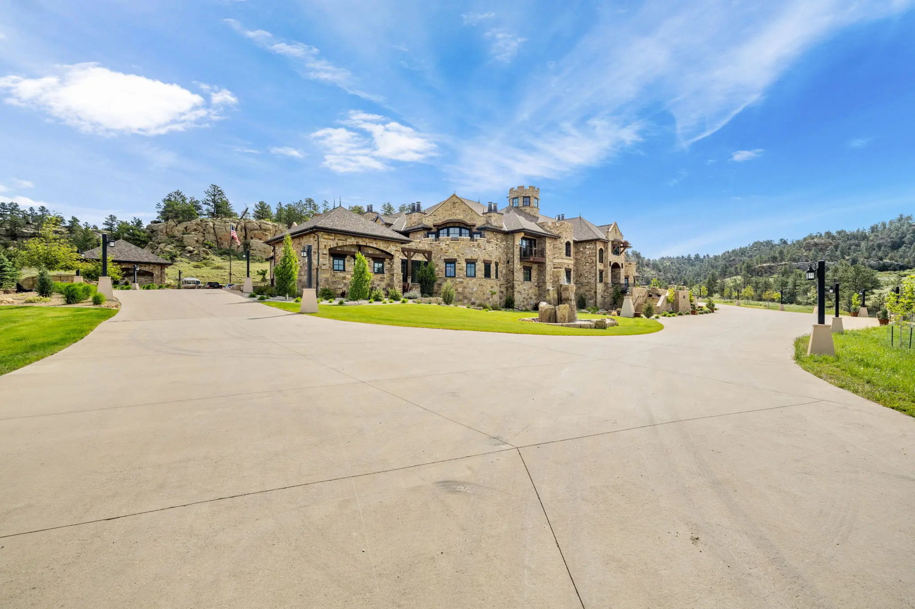 Montana Chateau Estate – 5650 Canyonwoods Dr, Billings, MT, USA – 6