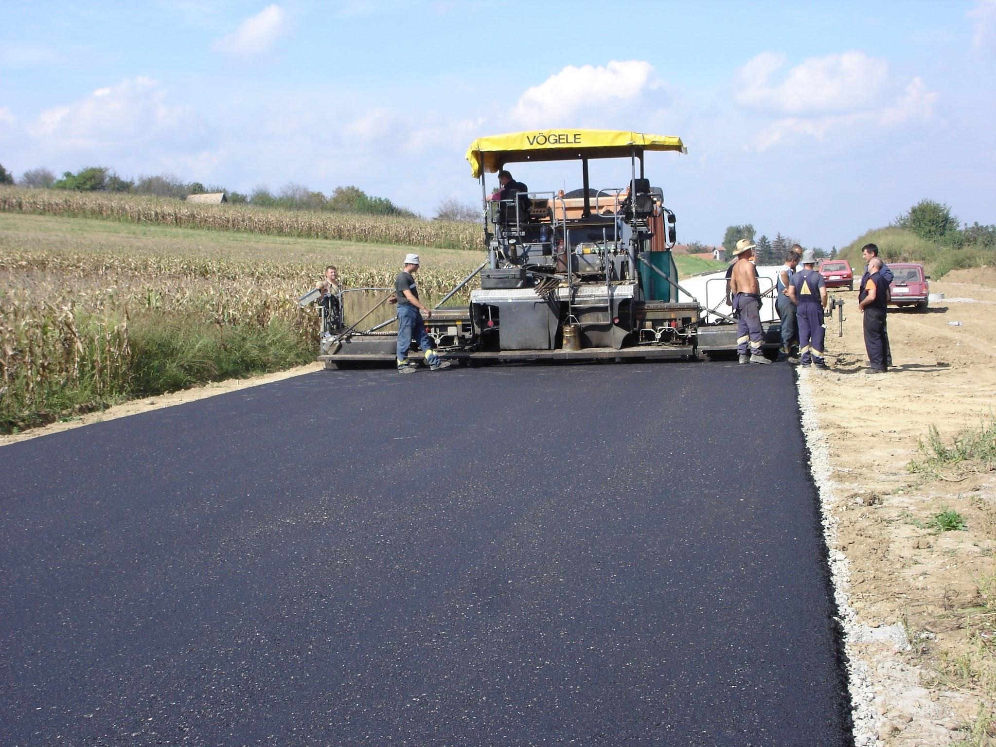How Do You Verify an Asphalt Contractor Online?