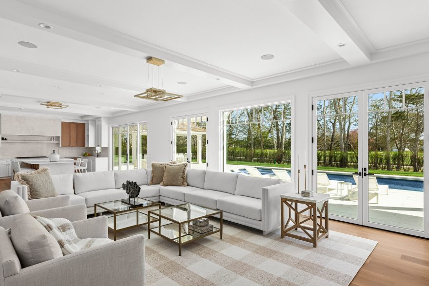 171 Oneck Lane, Westhampton Beach, NY, USA - 11
