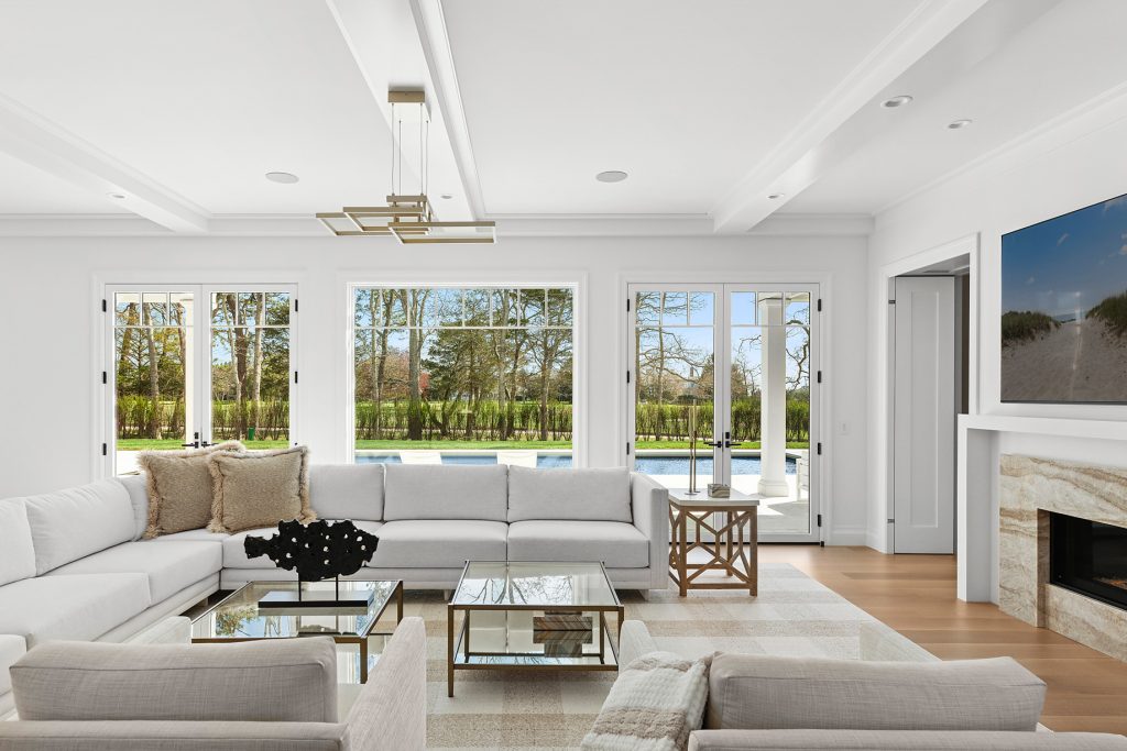 171 Oneck Lane, Westhampton Beach, NY, USA - 13