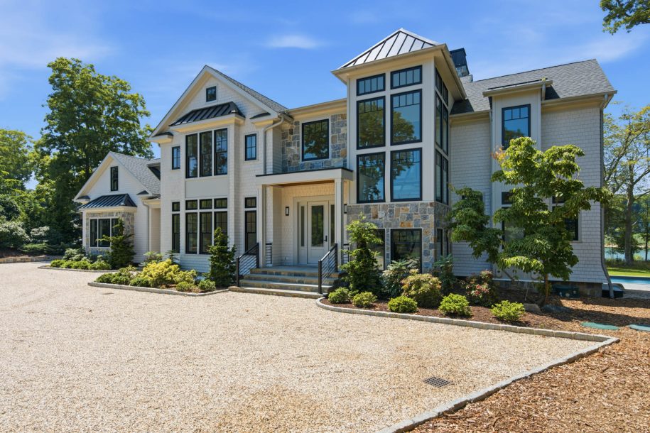 1750 Hobart Rd, Southold, NY, USA - 4