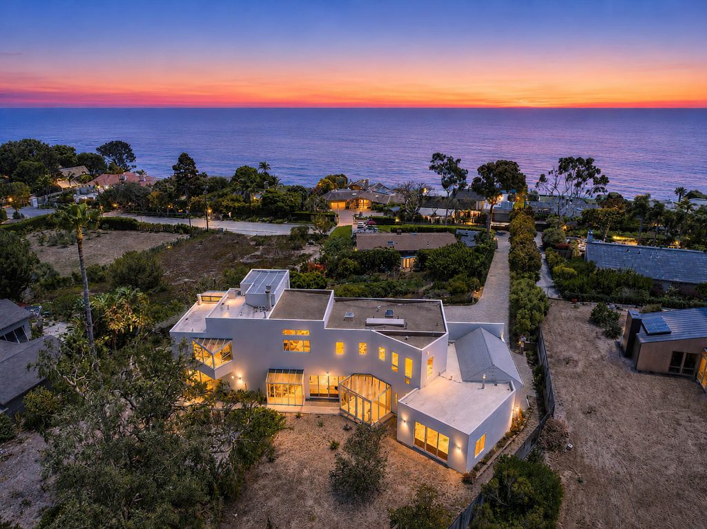 29035 Cliffside Dr, Malibu, CA, USA - 1a