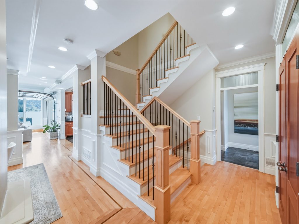 648 Alderside Road, Port Moody, BC, Canada - 38