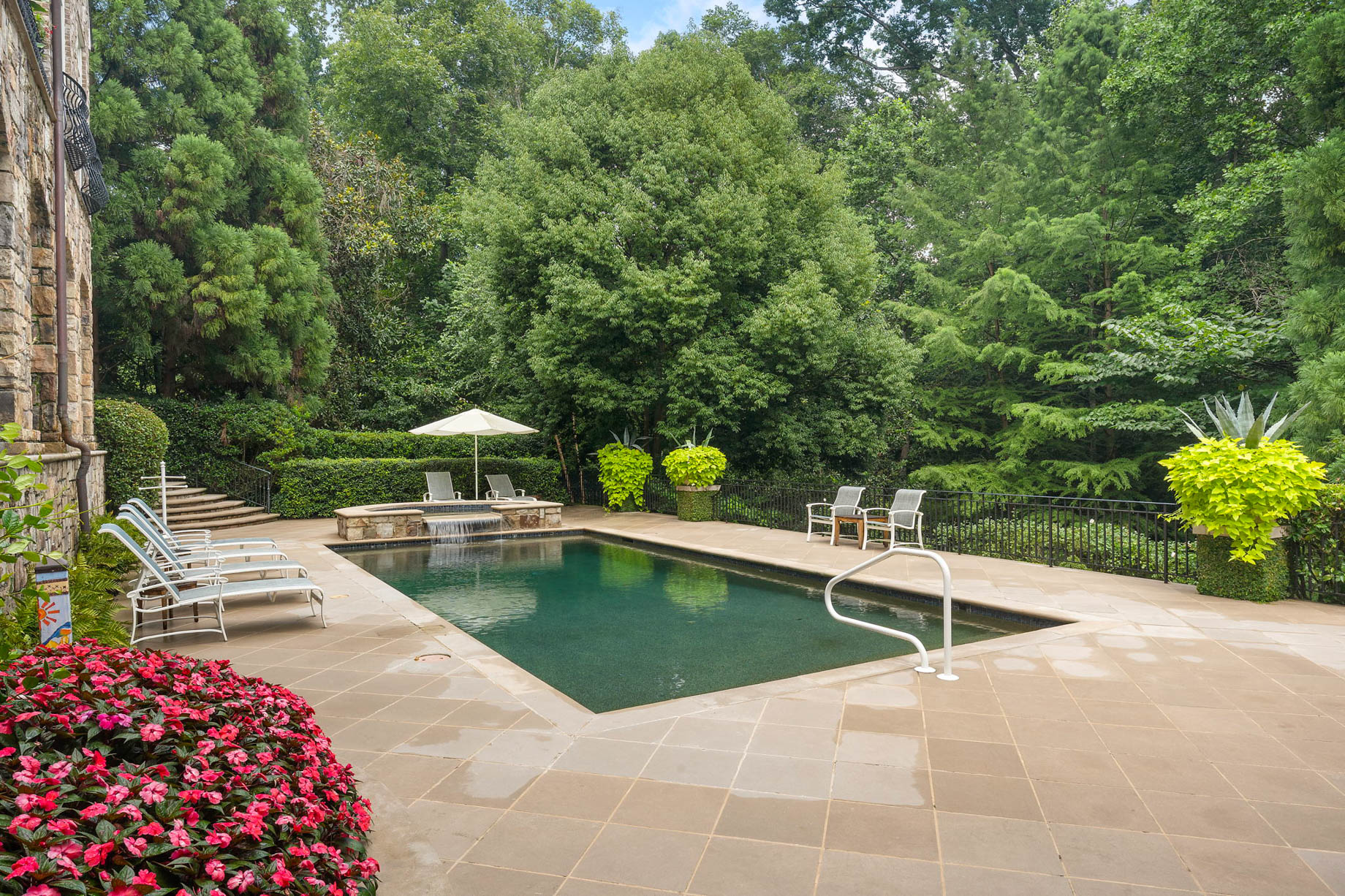 675 W Paces Ferry Rd NW #4, Atlanta, GA, USA – 98
