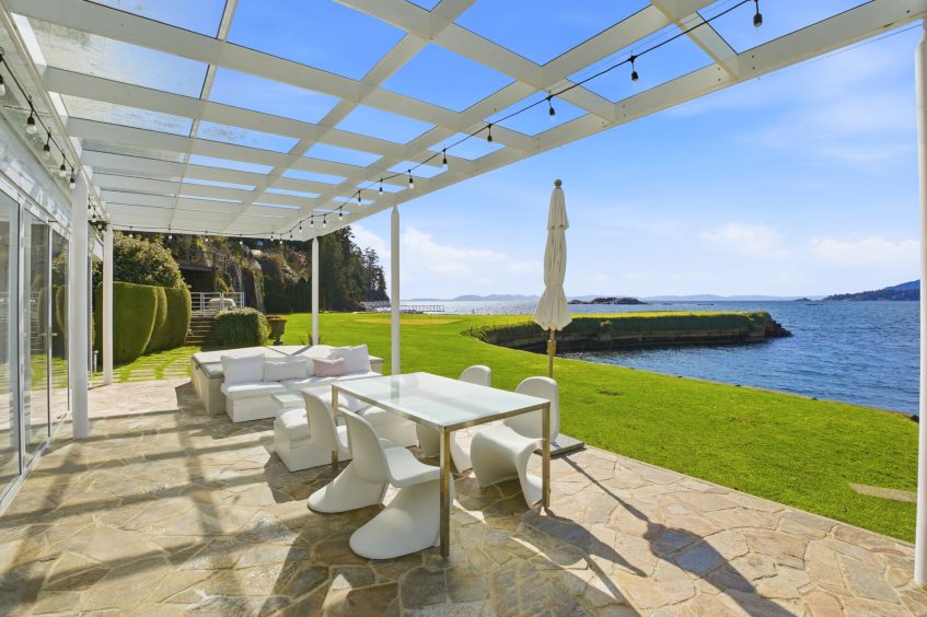 The Laxton Estate - 5210 Marine Drive, West Vancouver, BC, Canada - 16 The Laxton Estate - 5210 Marine Drive, West Vancouver, BC, Canada - 16