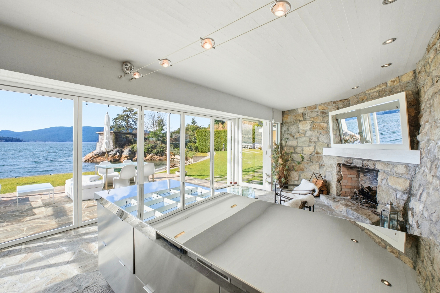 The Laxton Estate – 5210 Marine Drive, West Vancouver, BC, Canada – 18