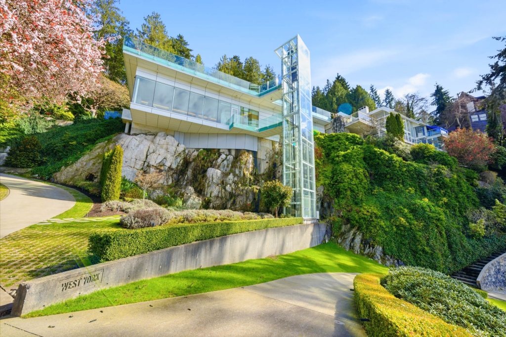 The Laxton Estate - 5210 Marine Drive, West Vancouver, BC, Canada - 22 The Laxton Estate - 5210 Marine Drive, West Vancouver, BC, Canada - 22