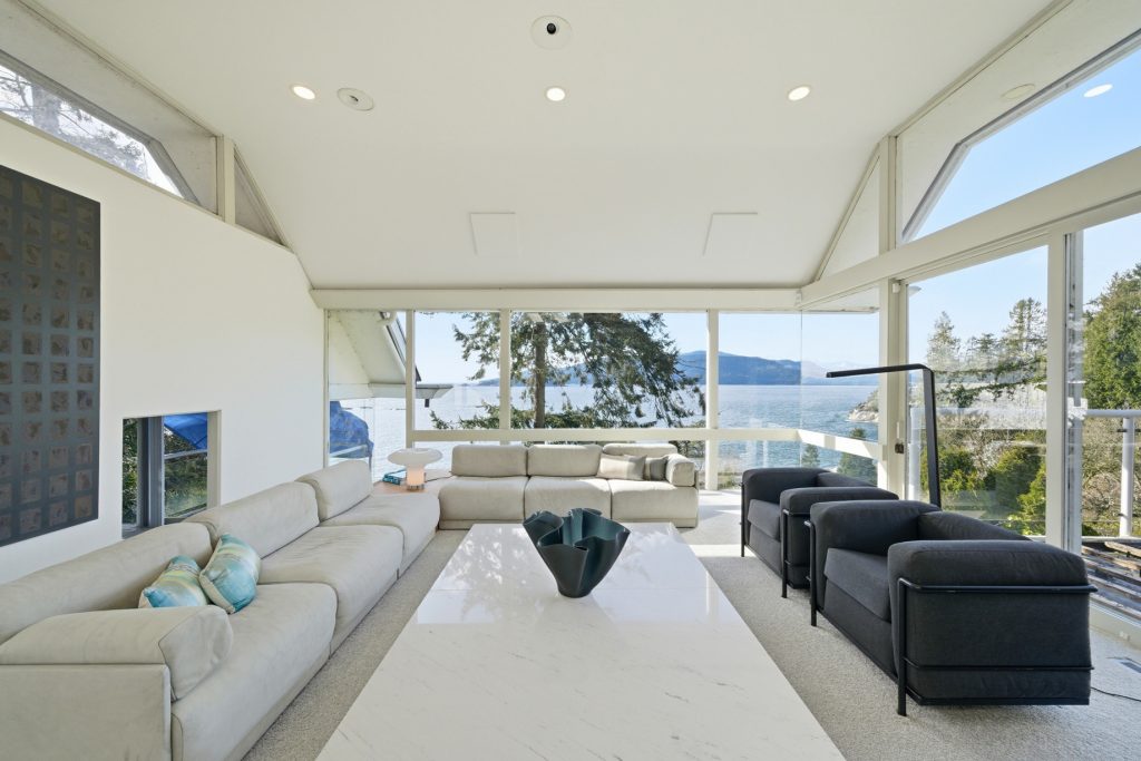 The Laxton Estate - 5210 Marine Drive, West Vancouver, BC, Canada - 46 The Laxton Estate - 5210 Marine Drive, West Vancouver, BC, Canada - 46