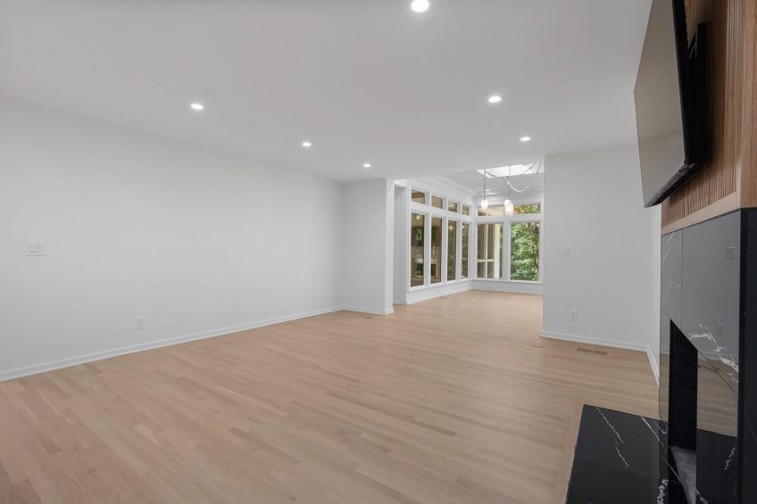 366 Blackland Rd NW, Atlanta, GA, USA - 23