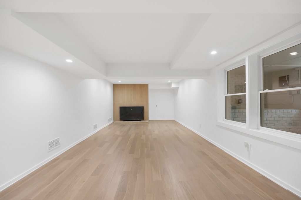 366 Blackland Rd NW, Atlanta, GA, USA - 70