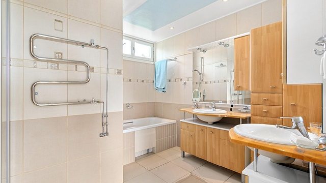 Luxury bathroom
