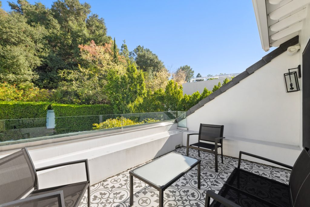 1960 Coldwater Canyon Dr, Beverly Hills, CA, USA - 27
