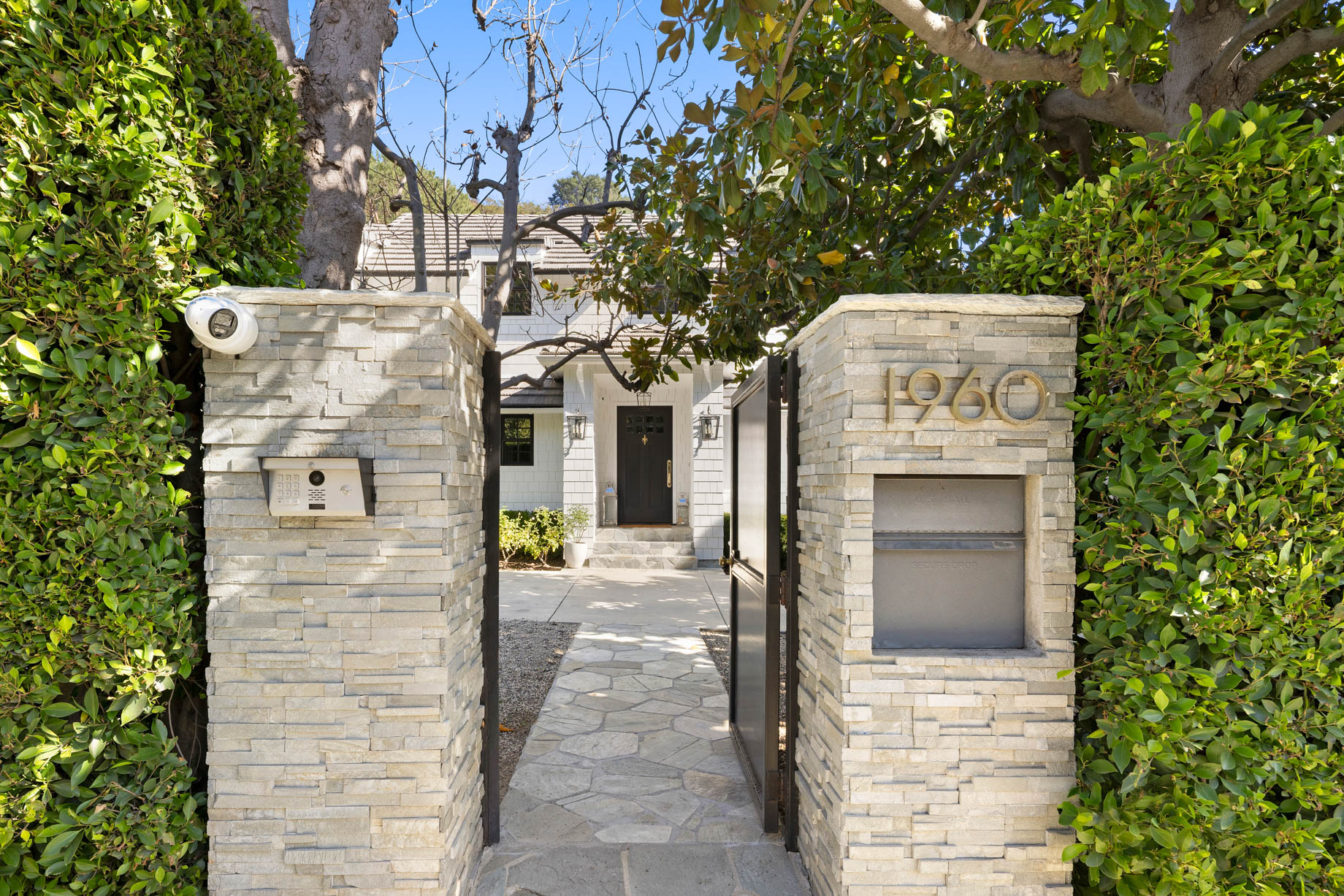 1960 Coldwater Canyon Dr, Beverly Hills, CA, USA – 3