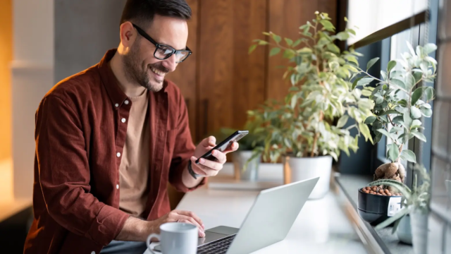 What is a Business Bank Account and What Should You Look For
