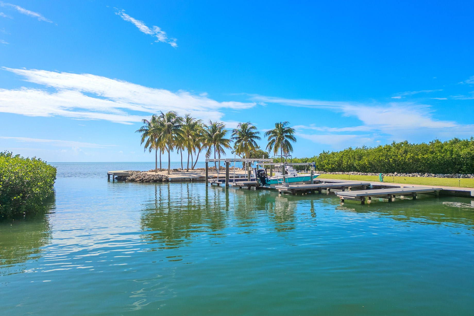 Blue Water Lagoon Estate – 16750 Old State Rd 4a, Sugarloaf Key, FL, USA – 15