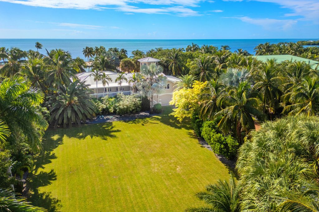 Blue Water Lagoon Estate - 16750 Old State Rd 4a, Sugarloaf Key, FL, USA - 26
