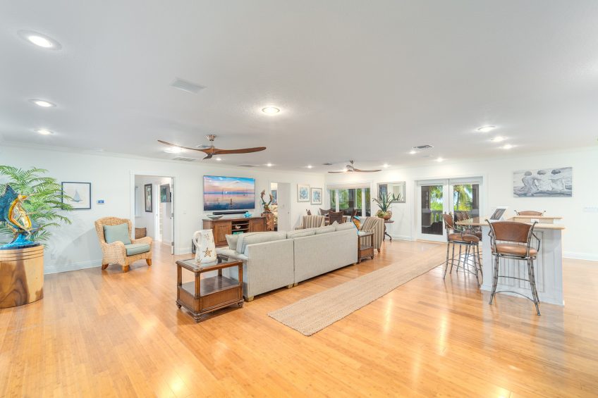 Blue Water Lagoon Estate - 16750 Old State Rd 4a, Sugarloaf Key, FL, USA - 36