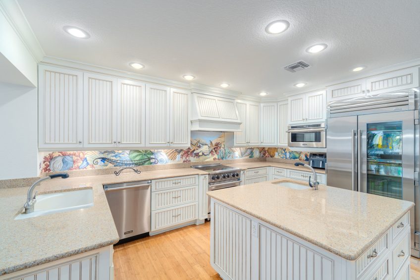 Blue Water Lagoon Estate - 16750 Old State Rd 4a, Sugarloaf Key, FL, USA - 41