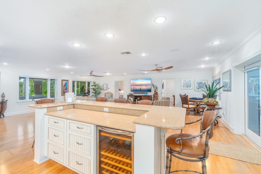 Blue Water Lagoon Estate - 16750 Old State Rd 4a, Sugarloaf Key, FL, USA - 46
