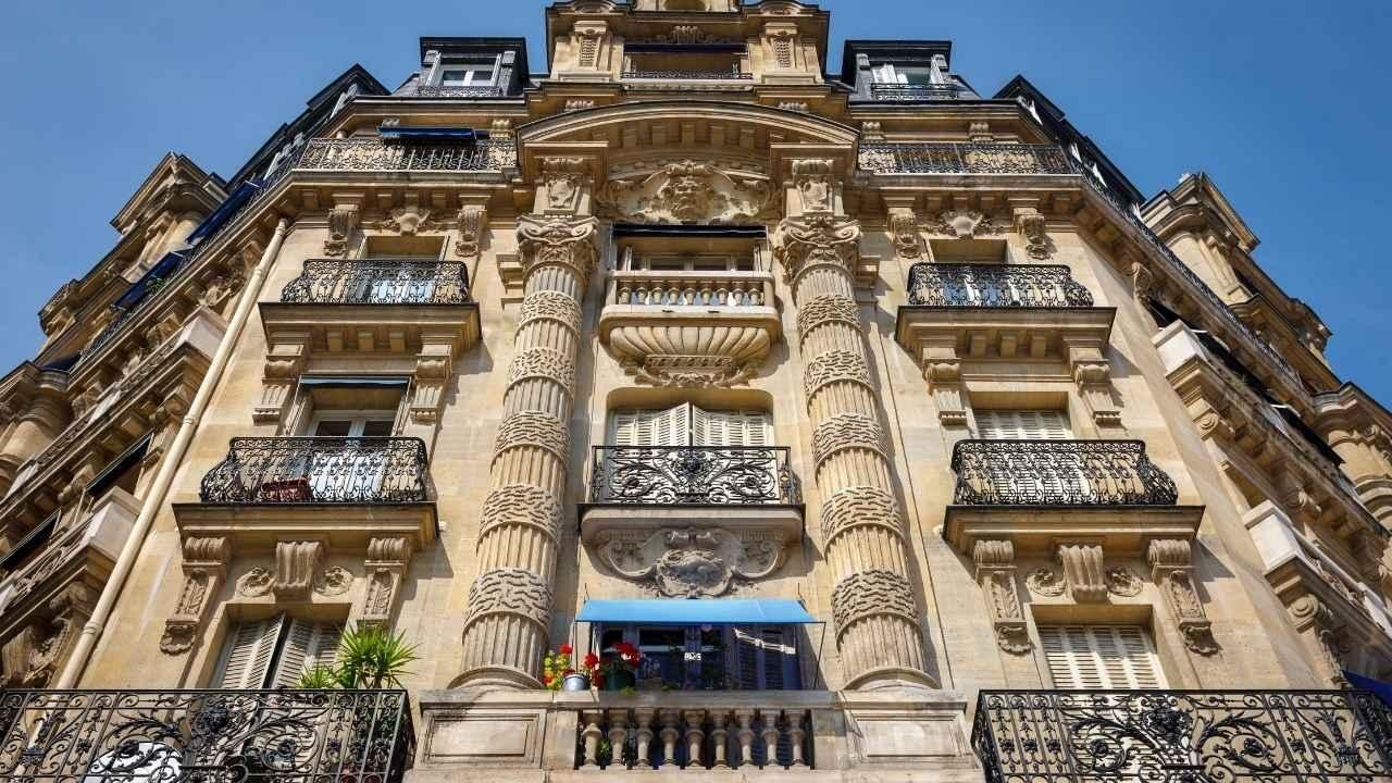 Building Survey in France: What the Seller's Diagnostic File Leaves Out
